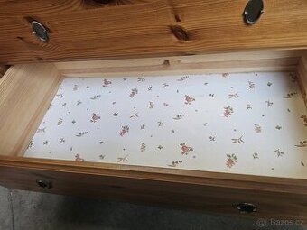 KOMODA IKEA LEKSVIK