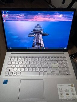ASUS VivoBook OLED Notebook