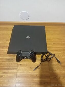 PS4 Pro 2TB