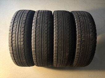 Zimní pneu Hankook 215/75R16C
