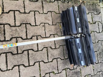 Křovinořez Stihl se zametákem - 1