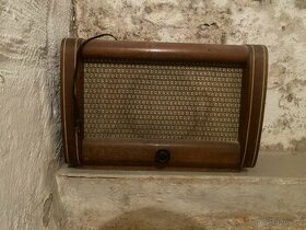 Starožitný reproduktor