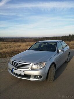 Mercedes-Benz W204 - NOVÁ STK - do září 2027