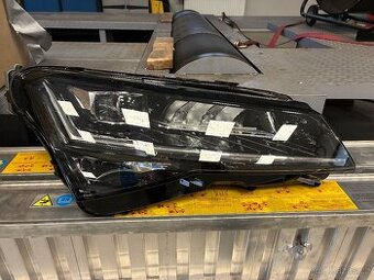 Prodam Full led svetla Superb 3 facelift