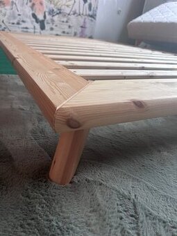 Postel v japonském stylu