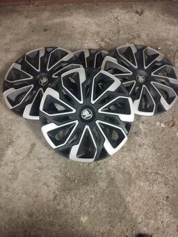 Originální poklice Škoda 16" – sada 4 ks – pěkný stav
