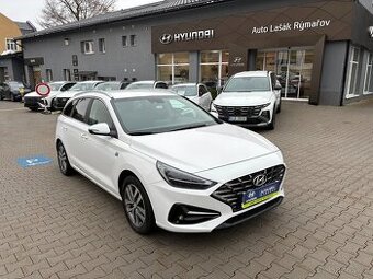 Hyundai i30 WG 1.5T-GDi AUTOMAT SMART REZERVACE