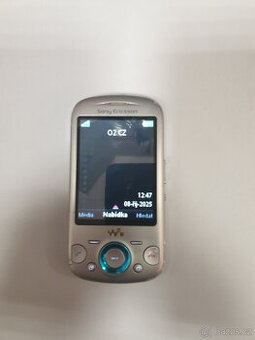 Sony Ericsson Zylo W20i