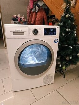 Krásná sušička Bosch na 8 kg, samočistící