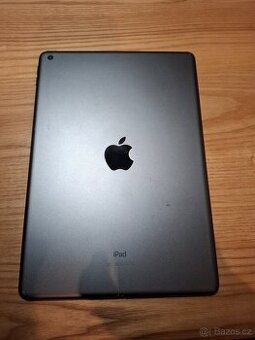 Apple iPad 7. Generace 128GB, super stav