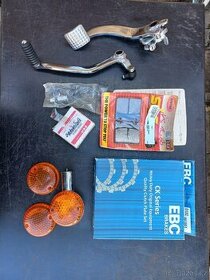 Suzuki VS 1400 Intruder - DÍLY -Padáky - Manuály