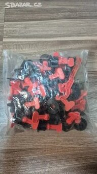 Nové na obklady a dlažbu,na spáry,50ks,klíč,balíkovna 50Kč