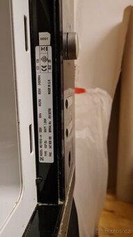 Prodám použitou vestavnou mikrovlnou troubu