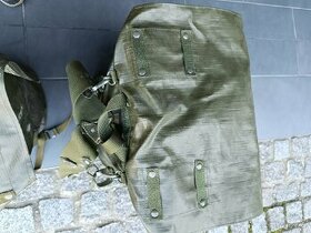 Vojenský batoh 2 ks