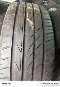 Prodám 2gumy 215/60...16..