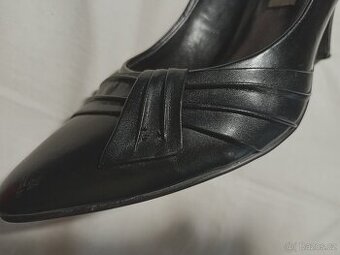 dámské černé lodičky - 1