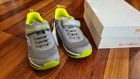 Tenisky vel.34 svítící NOVÉ