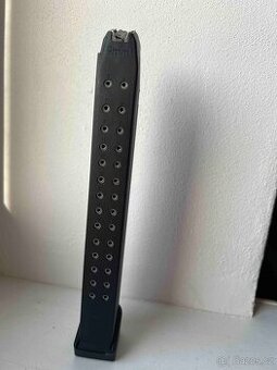 nadlimitní zásobník Glock 9 mm Luger
