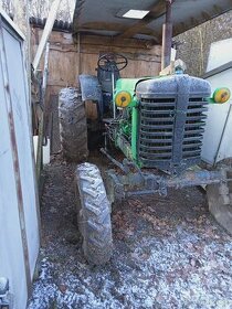 Na prodej Traktor