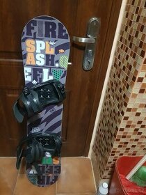 Prodám úplně nový snowboard FIREFLY SPLASH 115cm dlouhý.