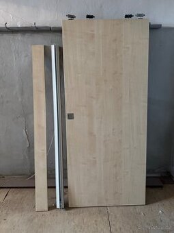 Interiérové dveře šoupací 80cm vč pojezdu