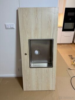 Pracovní deska (jasan) + dřez IKEA