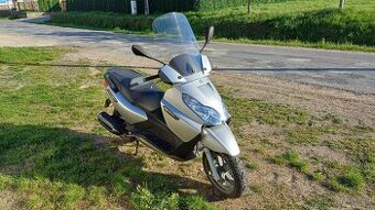 Piaggio X7