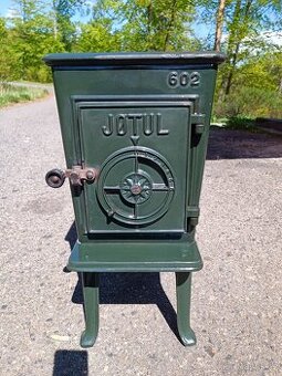 Litinová kamna Jotul 602