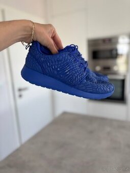 Nike tenisky vel. 37