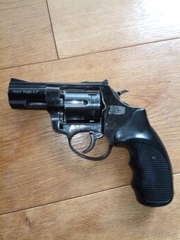 Revolver, flobert