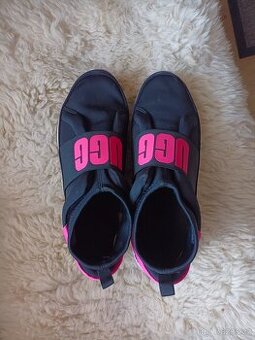 Tenisky UGG