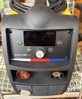 Svářečka CO2 - Kowax GeniMig 220 LCD,vč.příslušenství