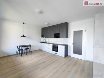 Nový byt 1+kk s balkonem, 31,6 m2 + 7,7 m2 balkon, 1.patro,