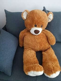 Plyšový medvěd vyska 105cm
