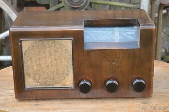Rádio EMPO Superhet Herold
