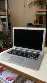Macbook Air 13” 2017 nová batéria 🔋 a nabíjačka 🔌