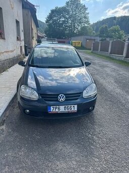 VW Golf V 1.6
