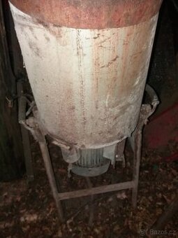 Kladivkový šrotovník - 1