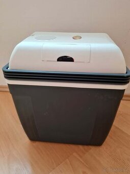 auto box / lednice