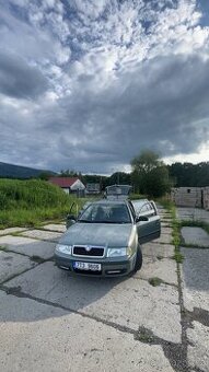 Škoda octavia 1
