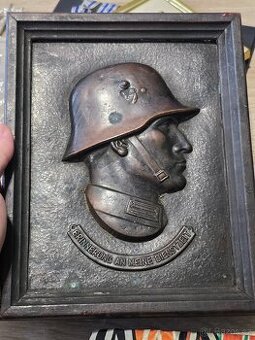 Reliéf vojáka wehrmacht v původním rámu