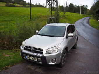 Toyota RAV4 2.2 D-CAT 2010 STK 9/2027