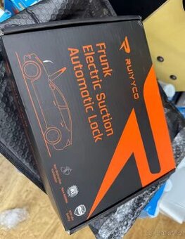 Elekrický dover franku na Tesla Y 2020-2024