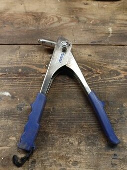 Nýtovací kleště Tona