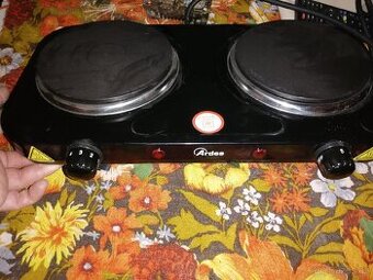 Dvouplotynkovy vařič Ardes