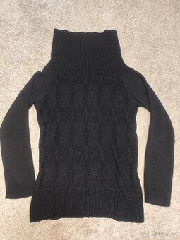 Dámský svetřík s rolákem S