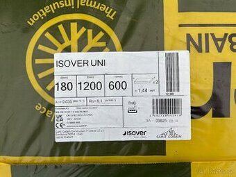 Zateplovací vata a šedý polystyrén