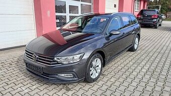 VW Passat 2,0 tdi DSG LED pano navi výhřev velice pěkný