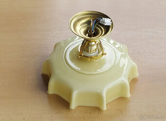 Hezký mosazný lustr / stropnička