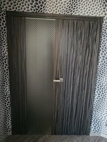 Nové dveře Sapeli, exotická dýha